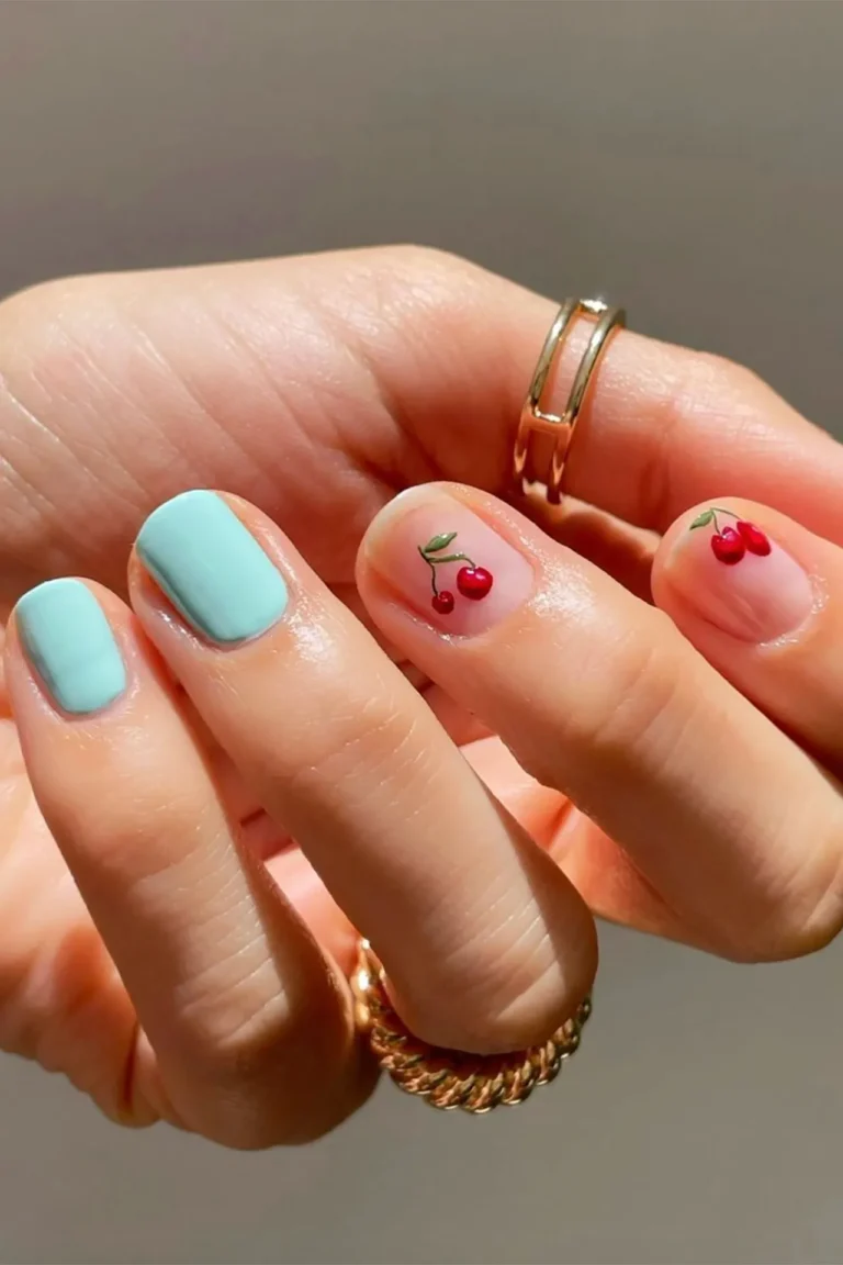 17 Cute Short Nails Designs for a Chic Everyday Look