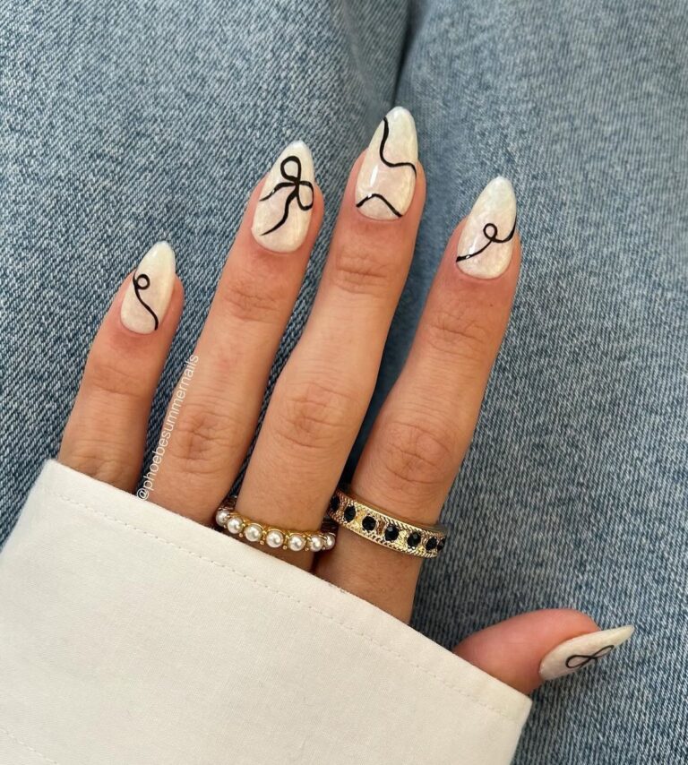 18 Simple Graduation Nails Designs That Feel Elegant, Minimal, and Photo-Ready