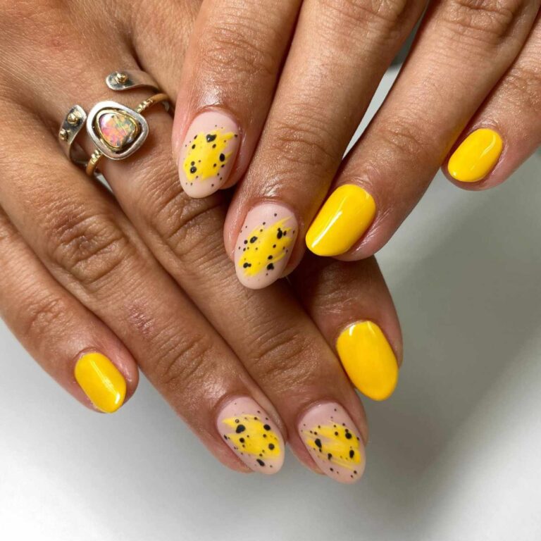 21 Yellow Nails Ideas That Bring Sunshine and Happiness to Your Manicure