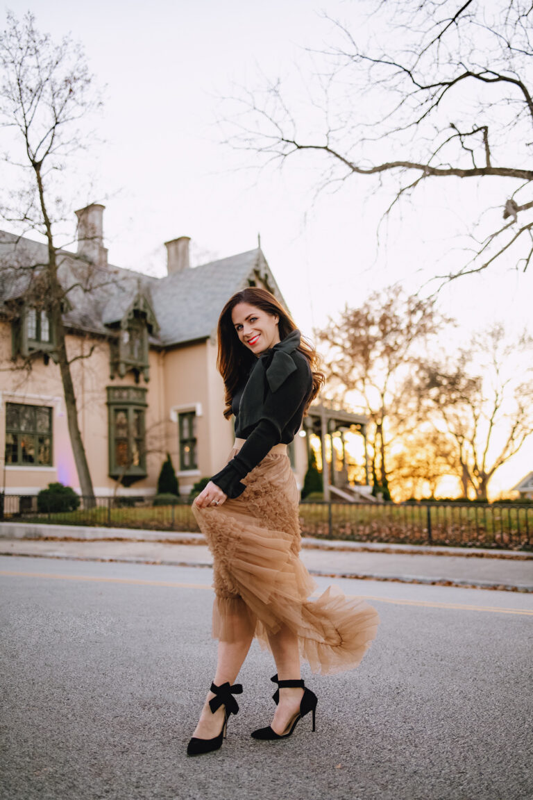 22 Cute Party Outfit Ideas For Any Season