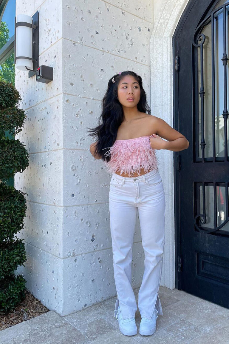 17 Stylish Party Outfit Ideas Right Now