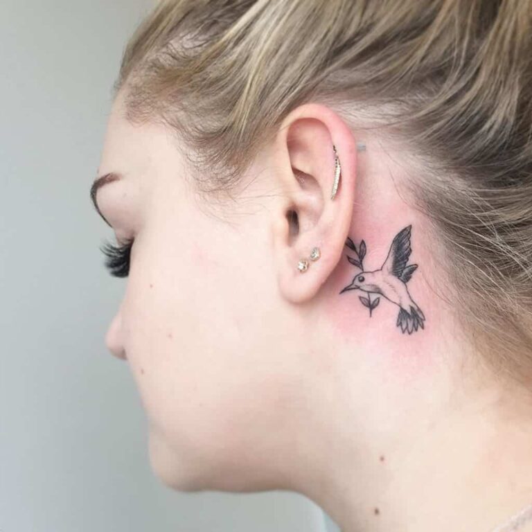 25 Behind Ear Tattoo You Need to See Before Your Next Appointment