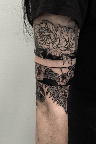 22 Blackwork Tattoo Worth Getting Inked