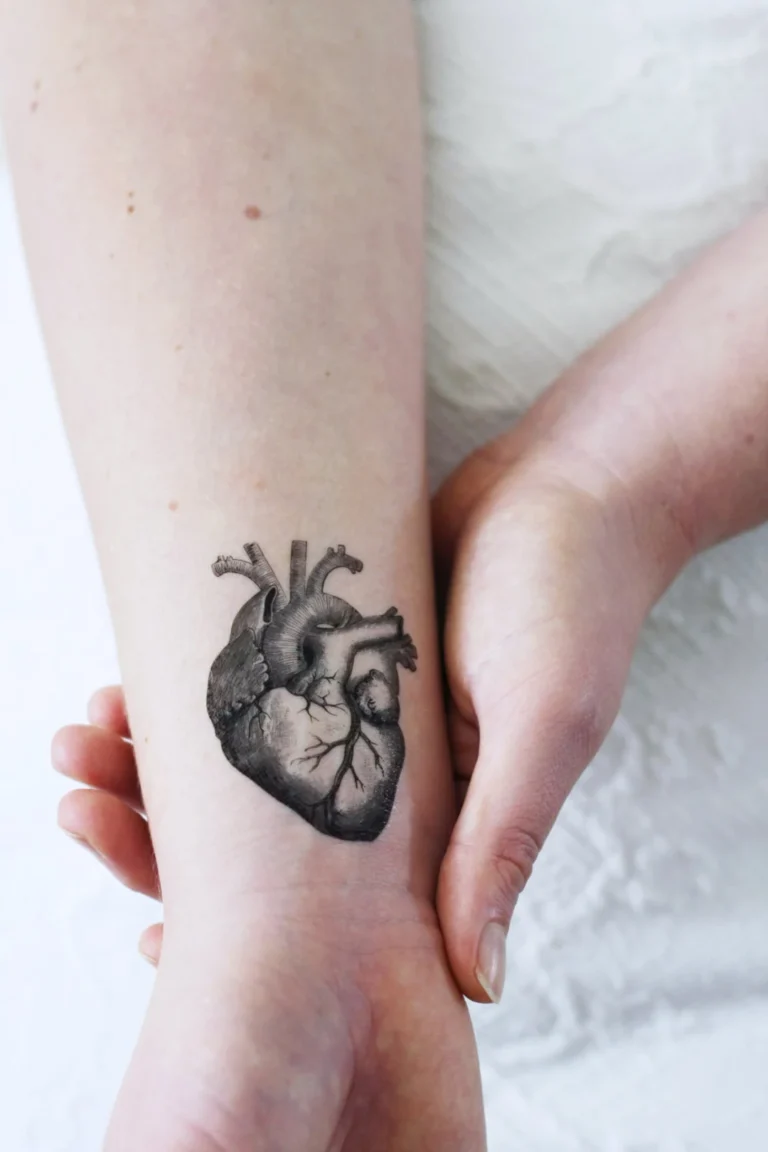 23 Corazon Tattoo For Every Tattoo Lover