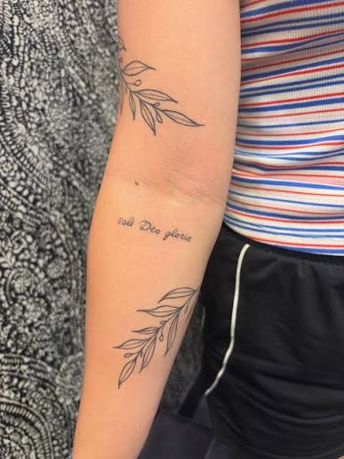 25 Minimal Tattoo Everyone Is Obsessed With Right Now