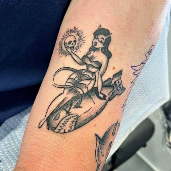 24 Tattoo Old School Worth Getting Inked