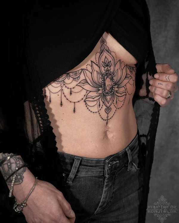 20 Underboob Tattoo That Are Trending Right Now