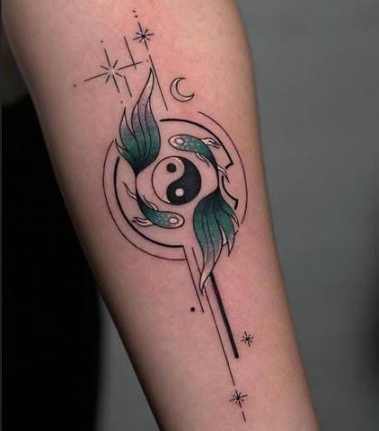 24 Abstract Tattoo That Are Trending Right Now