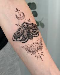 23 Moth Tattoo That Will Inspire Your Next Tattoo