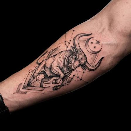 21 Taurus Tattoo You Need to See Before Your Next Appointment
